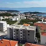 Apartment Sky Makarska
